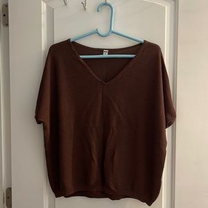 Uniqlo women brown Tshirt